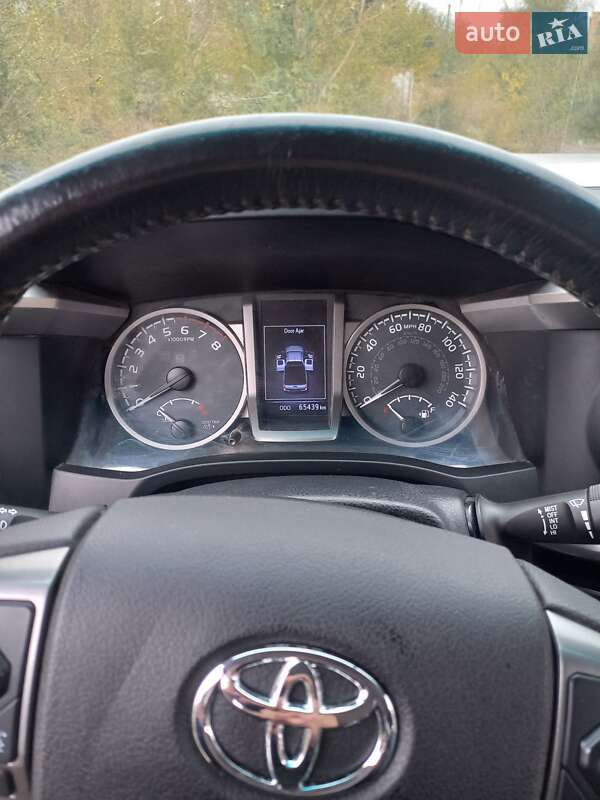 Пикап Toyota Tacoma 2017 в Запорожье
