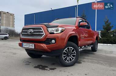 Пикап Toyota Tacoma 2015 в Богуславе