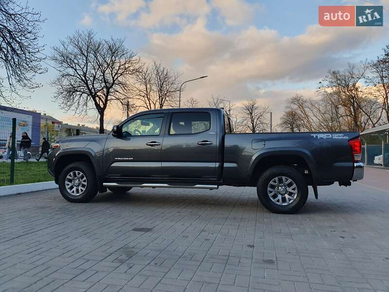 Пикап Toyota Tacoma 2017 в Киеве
