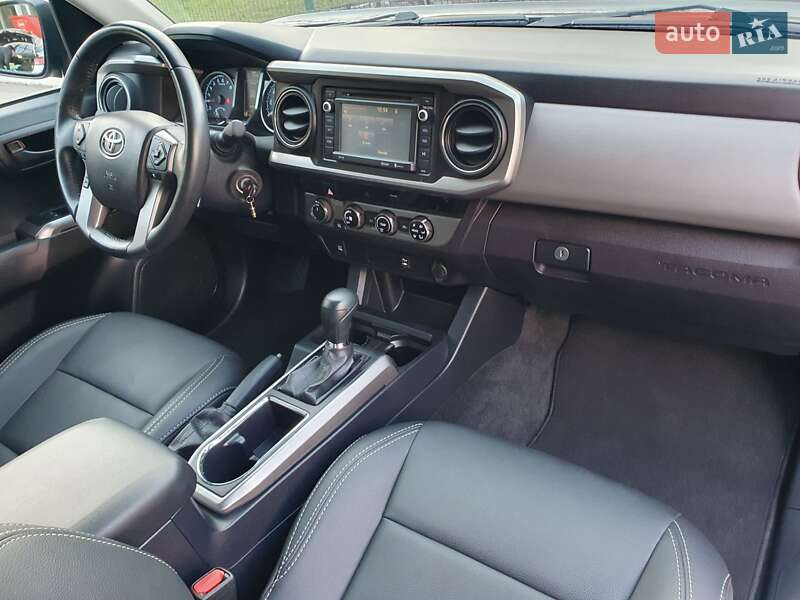 Пикап Toyota Tacoma 2017 в Киеве