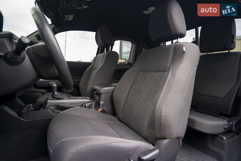 Пикап Toyota Tacoma 2016 в Киеве