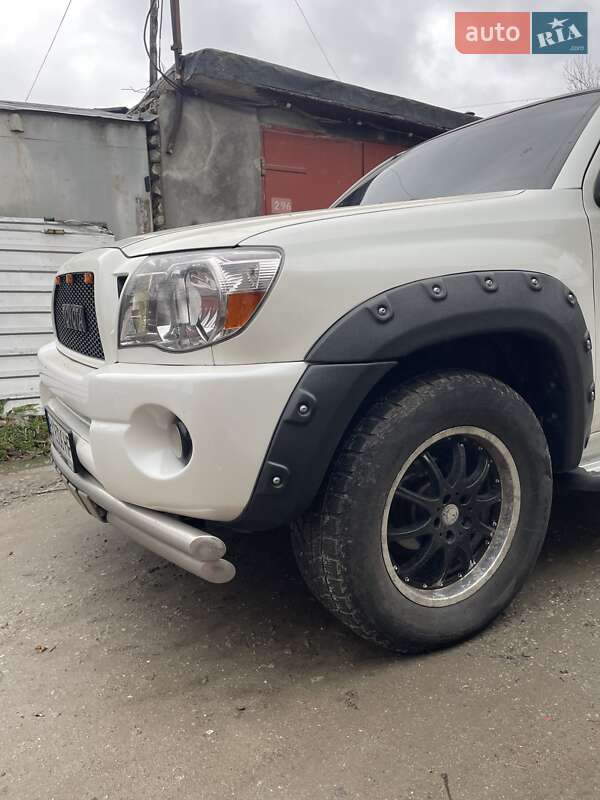 Пикап Toyota Tacoma 2007 в Каменец-Подольском