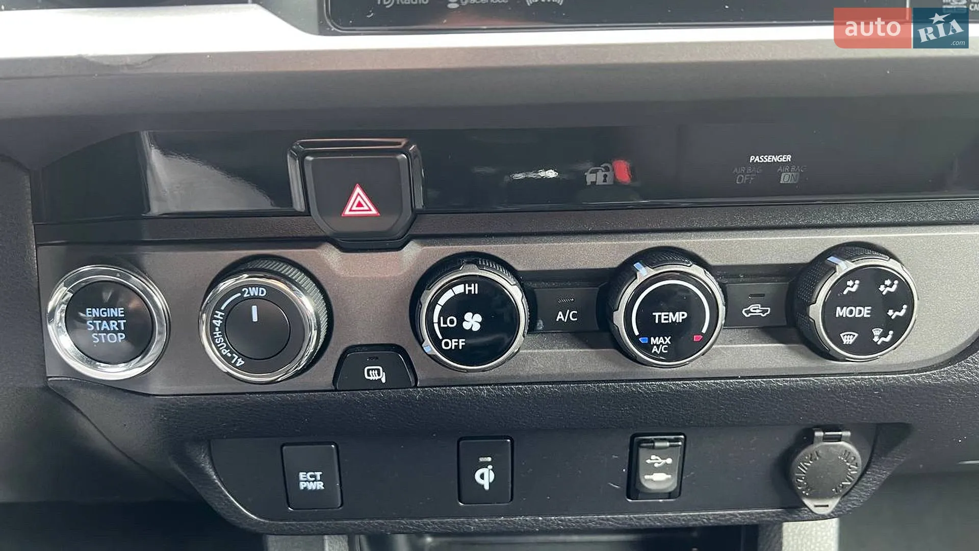 2016 Toyota Tacoma - мініатюра 19