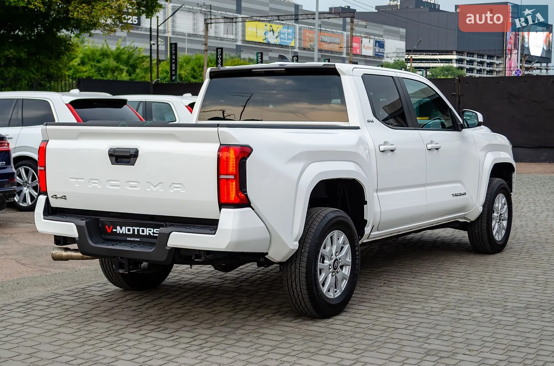 2024 Toyota Tacoma - мініатюра 8
