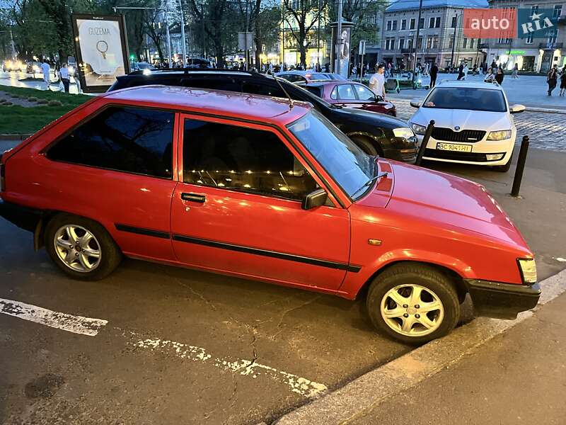 Хэтчбек Toyota Tercel 1983 в Бродах
