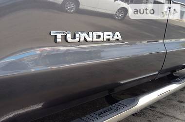 Пикап Toyota Tundra 2012 в Киеве
