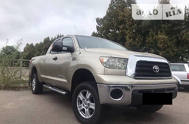 Пикап Toyota Tundra 2007 в Чернигове