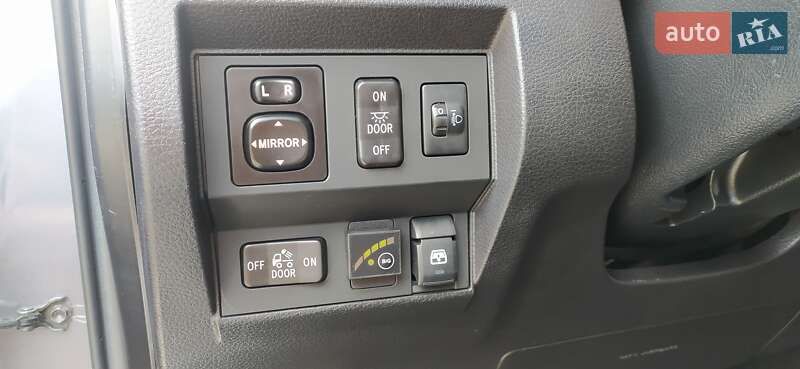 Пикап Toyota Tundra 2014 в Киеве