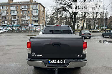 Пикап Toyota Tundra 2011 в Киеве