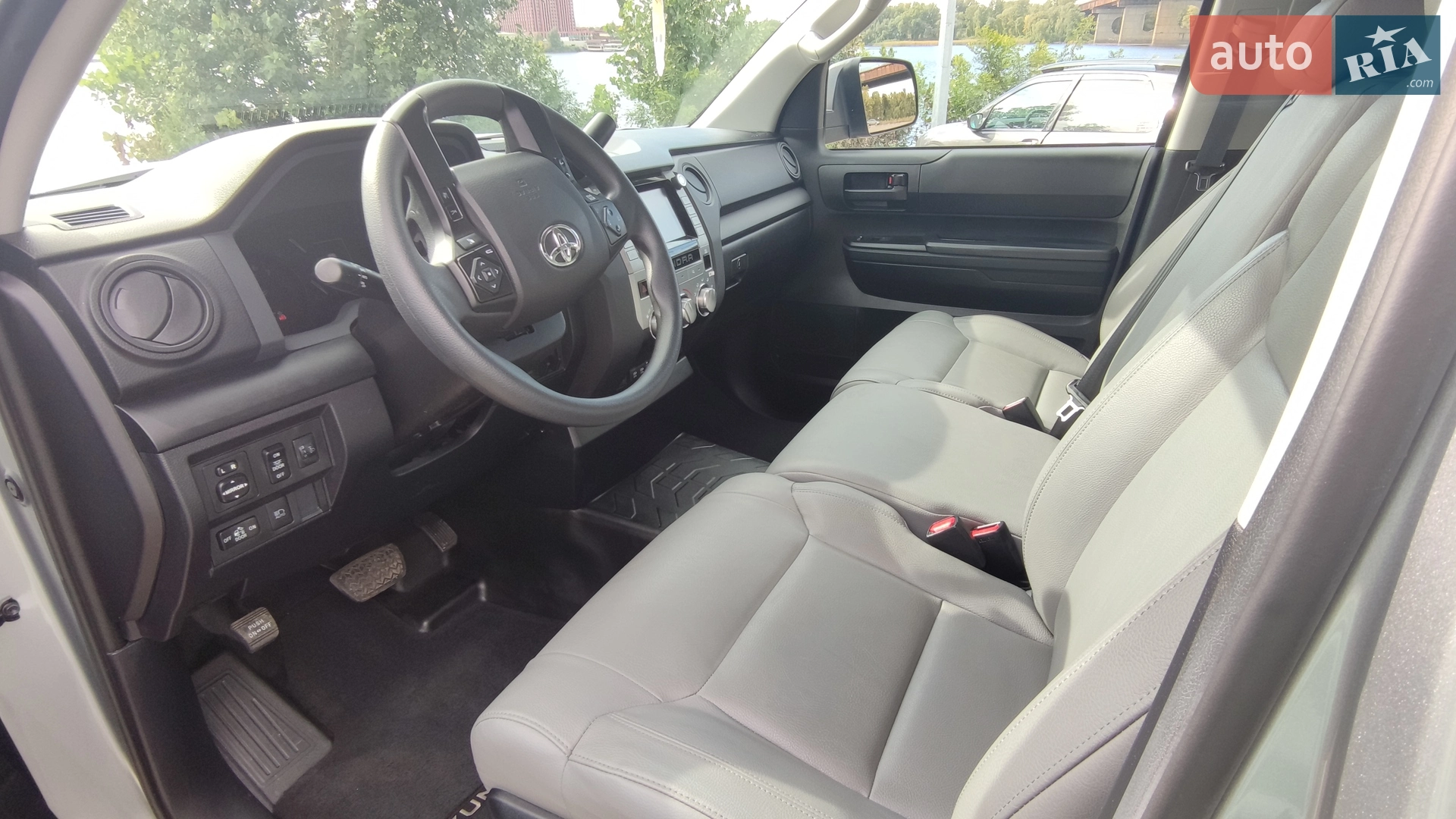 2021 Toyota Tundra - мініатюра 17