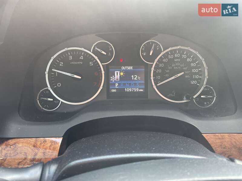 Пікап Toyota Tundra 2014 в Києві