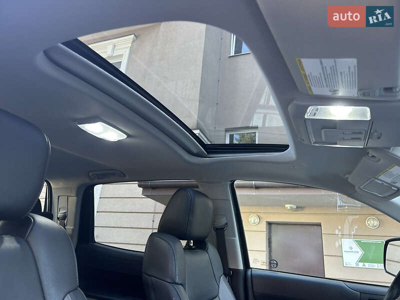 Пікап Toyota Tundra 2019 в Львові