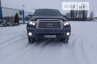 Пикап Toyota Tundra 2013 в Новомосковске