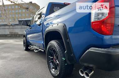 Пикап Toyota Tundra 2016 в Киеве