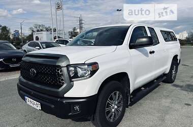 Пикап Toyota Tundra 2018 в Киеве