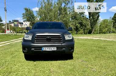 Пікап Toyota Tundra 2007 в Києві