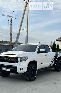 Пікап Toyota Tundra 2014 в Ужгороді