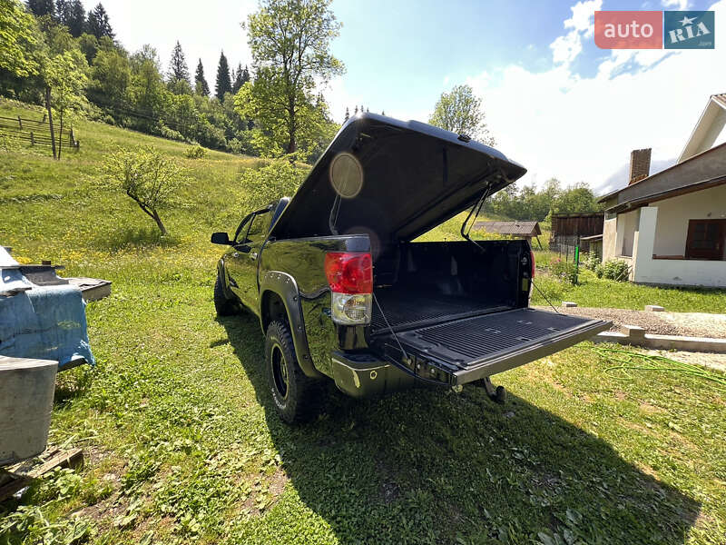 Пикап Toyota Tundra 2008 в Рахове