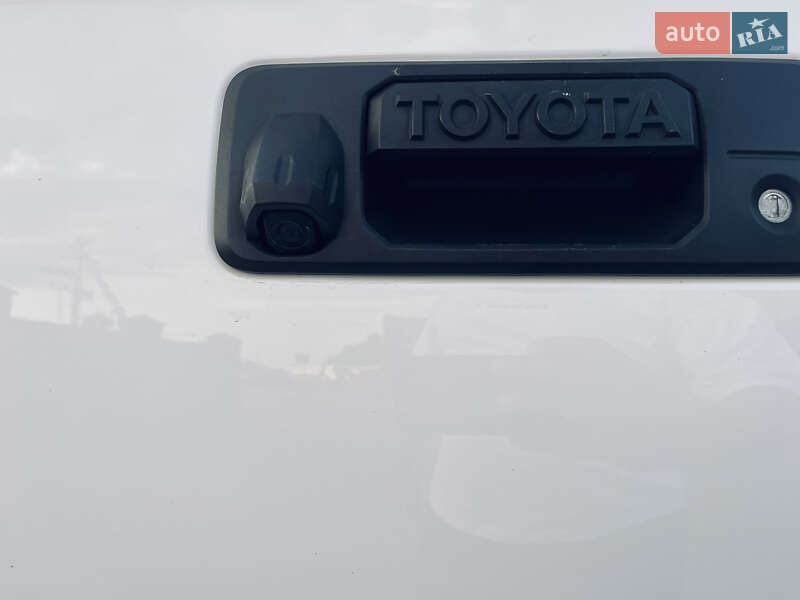 Пікап Toyota Tundra 2018 в Луцьку