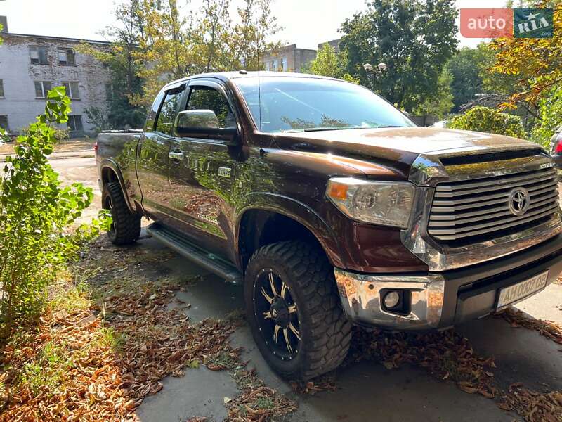Пікап Toyota Tundra 2013 в Смілі