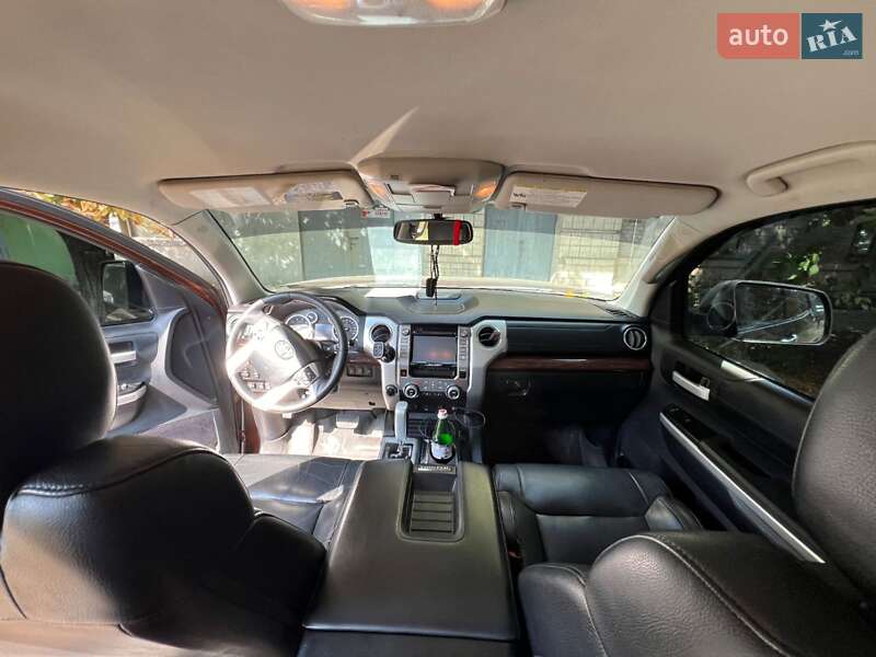 Пікап Toyota Tundra 2013 в Смілі
