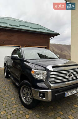 Пикап Toyota Tundra 2016 в 