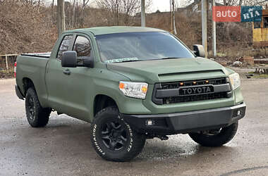 Пикап Toyota Tundra 2008 в Киеве