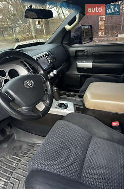 Пикап Toyota Tundra 2008 в Киеве