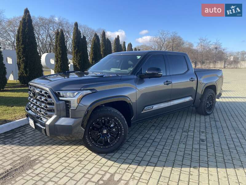 Пикап Toyota Tundra 2023 в Одессе