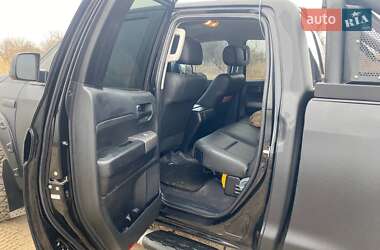 Пикап Toyota Tundra 2011 в 