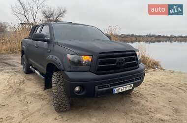 Пікап Toyota Tundra 2011 в Новомосковську