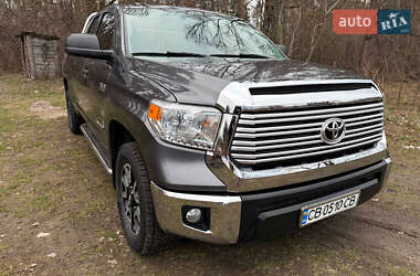 Пікап Toyota Tundra 2015 в Прилуках