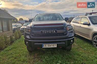 Пикап Toyota Tundra 2016 в Черновцах