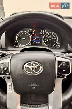 Пикап Toyota Tundra 2014 в Житомире