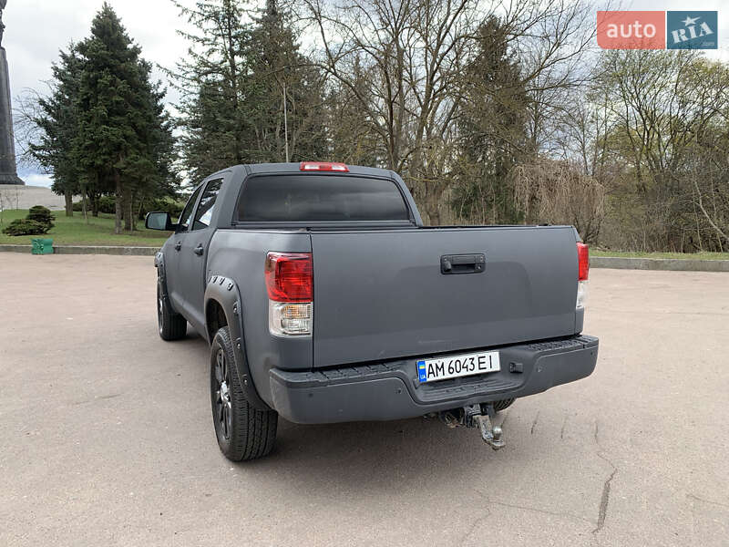 Пікап Toyota Tundra 2011 в Житомирі