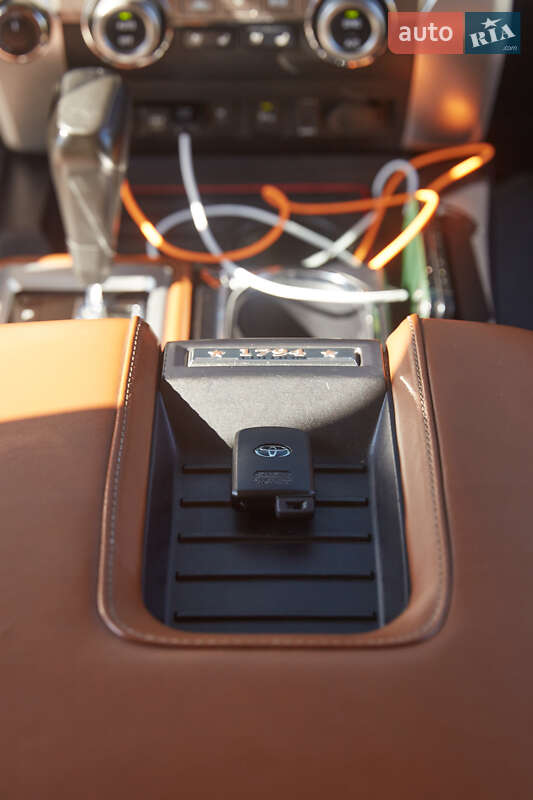 Пикап Toyota Tundra 2019 в Днепре фото 11 Пикап Toyota Tundra 2019 в Днепре