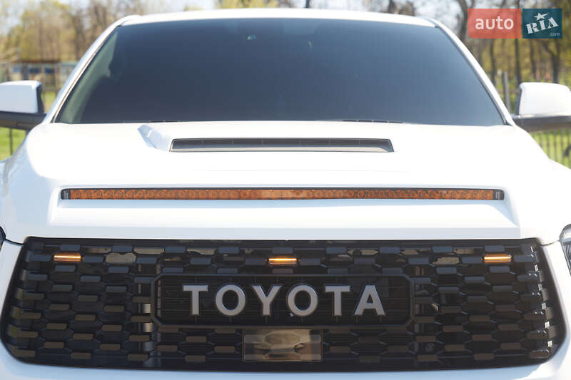 Пикап Toyota Tundra 2019 в Днепре фото 21 Пикап Toyota Tundra 2019 в Днепре