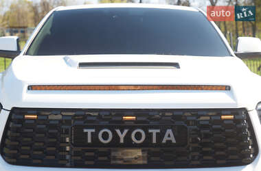Пикап Toyota Tundra 2019 в 