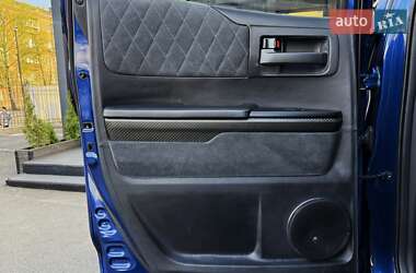 Пикап Toyota Tundra 2015 в 