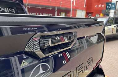 Пикап Toyota Tundra 2023 в 
