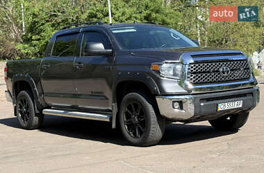 Пикап Toyota Tundra 2019 в 