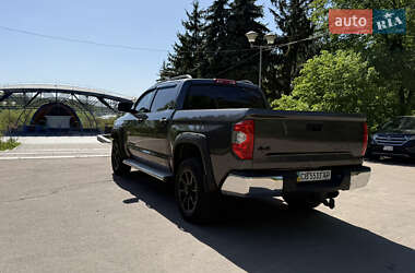Пикап Toyota Tundra 2019 в 