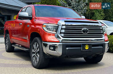 Пикап Toyota Tundra 2018 в Львове