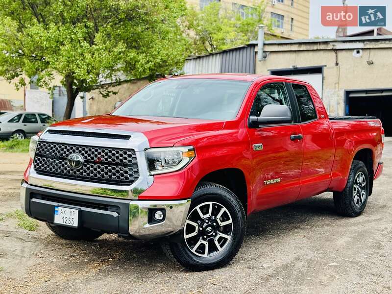Пікап Toyota Tundra 2018 в Дніпрі