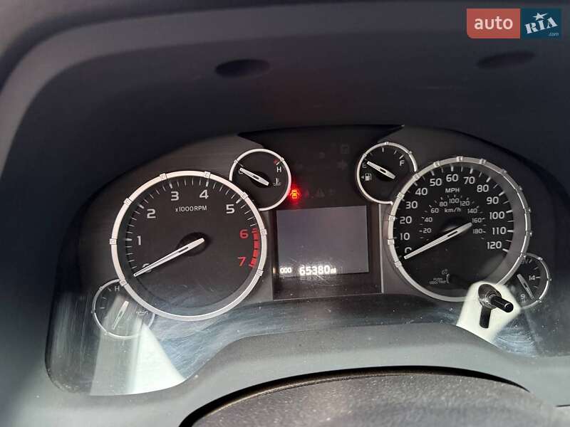 Пікап Toyota Tundra 2015 в Прилуках