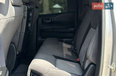 Пикап Toyota Tundra 2014 в 
