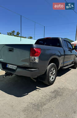 Пикап Toyota Tundra 2008 в 