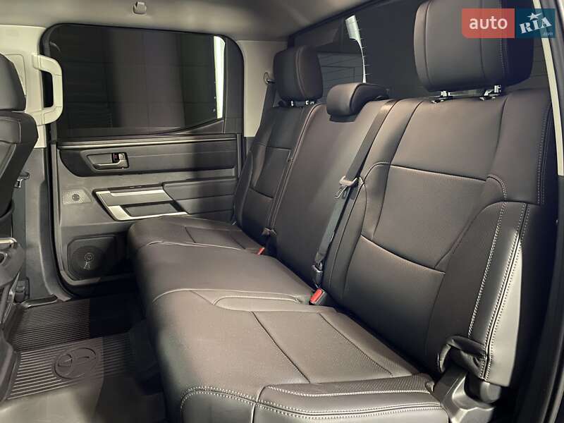 Пікап Toyota Tundra 2024 в Умані