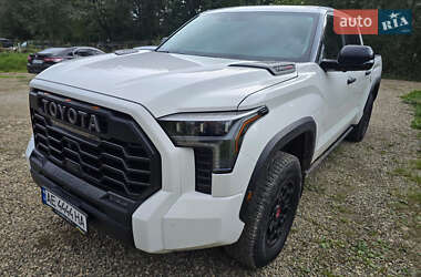 Пікап Toyota Tundra 2023 в Дніпрі