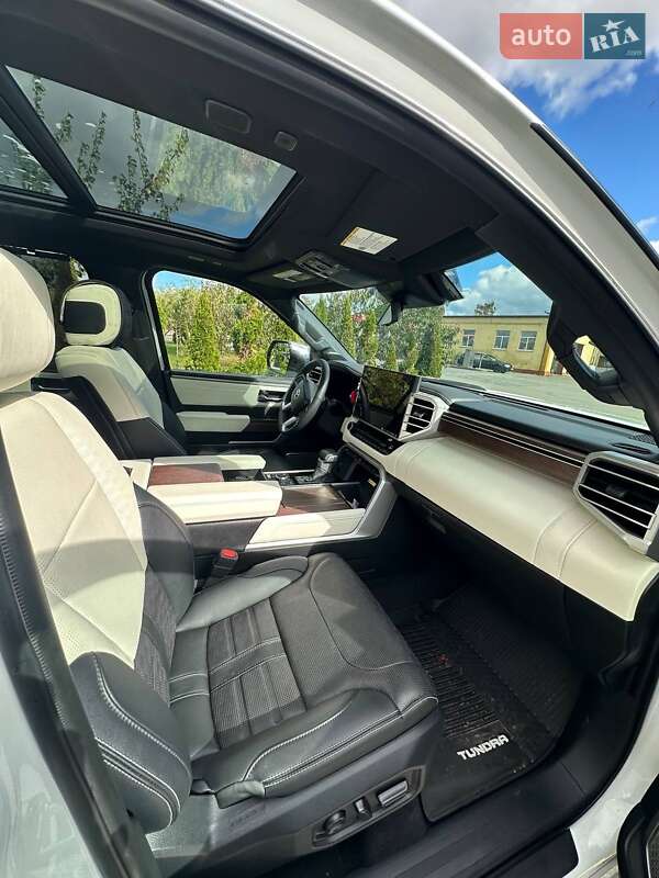 Пікап Toyota Tundra 2023 в Вінниці